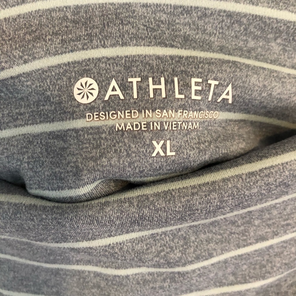XL Athleta 7/8 Length Leggings, Gray & White - Picture 4 of 4